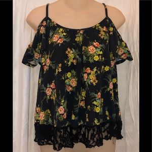 Love Culture Floral Cold Shoulder Top w/ Lace